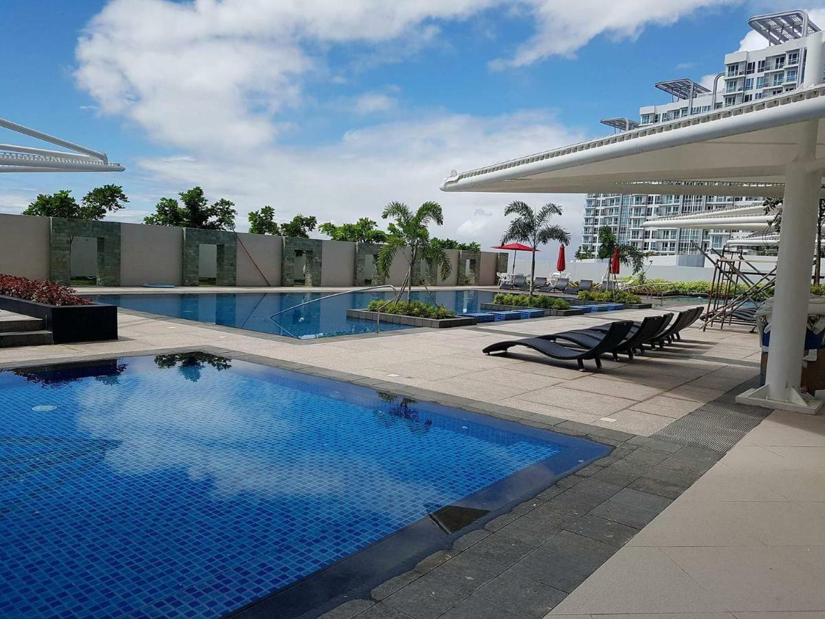 Apartment Sea View At Mactan Newtown Lapu-Lapu City Exterior photo