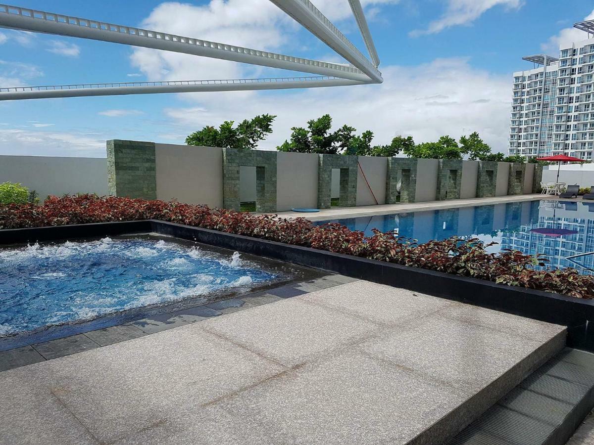 Apartment Sea View At Mactan Newtown Lapu-Lapu City Exterior photo