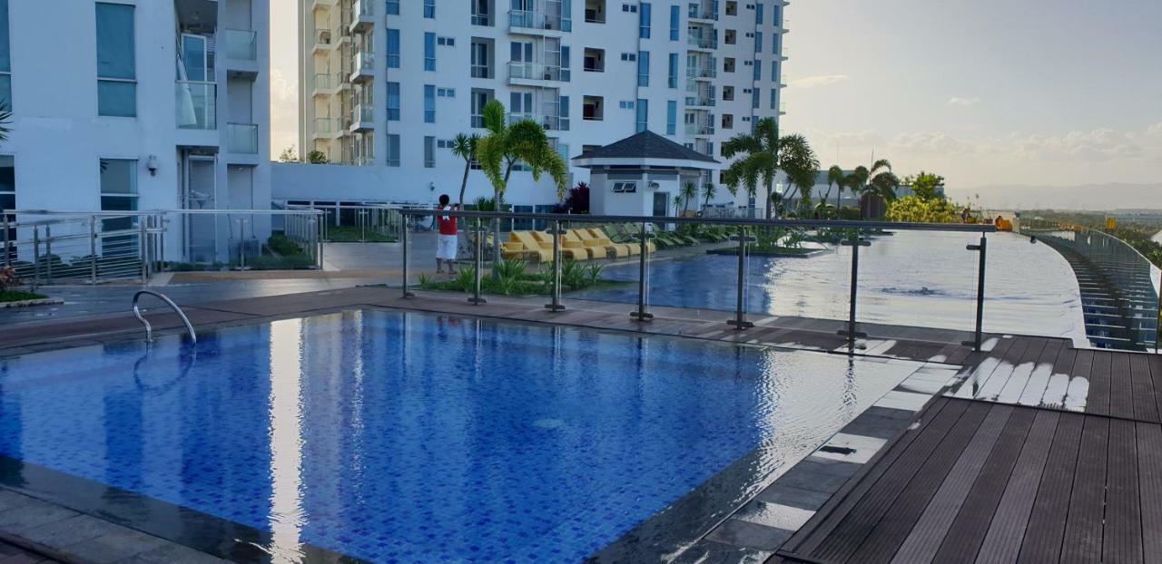 Apartment Sea View At Mactan Newtown Lapu-Lapu City Exterior photo